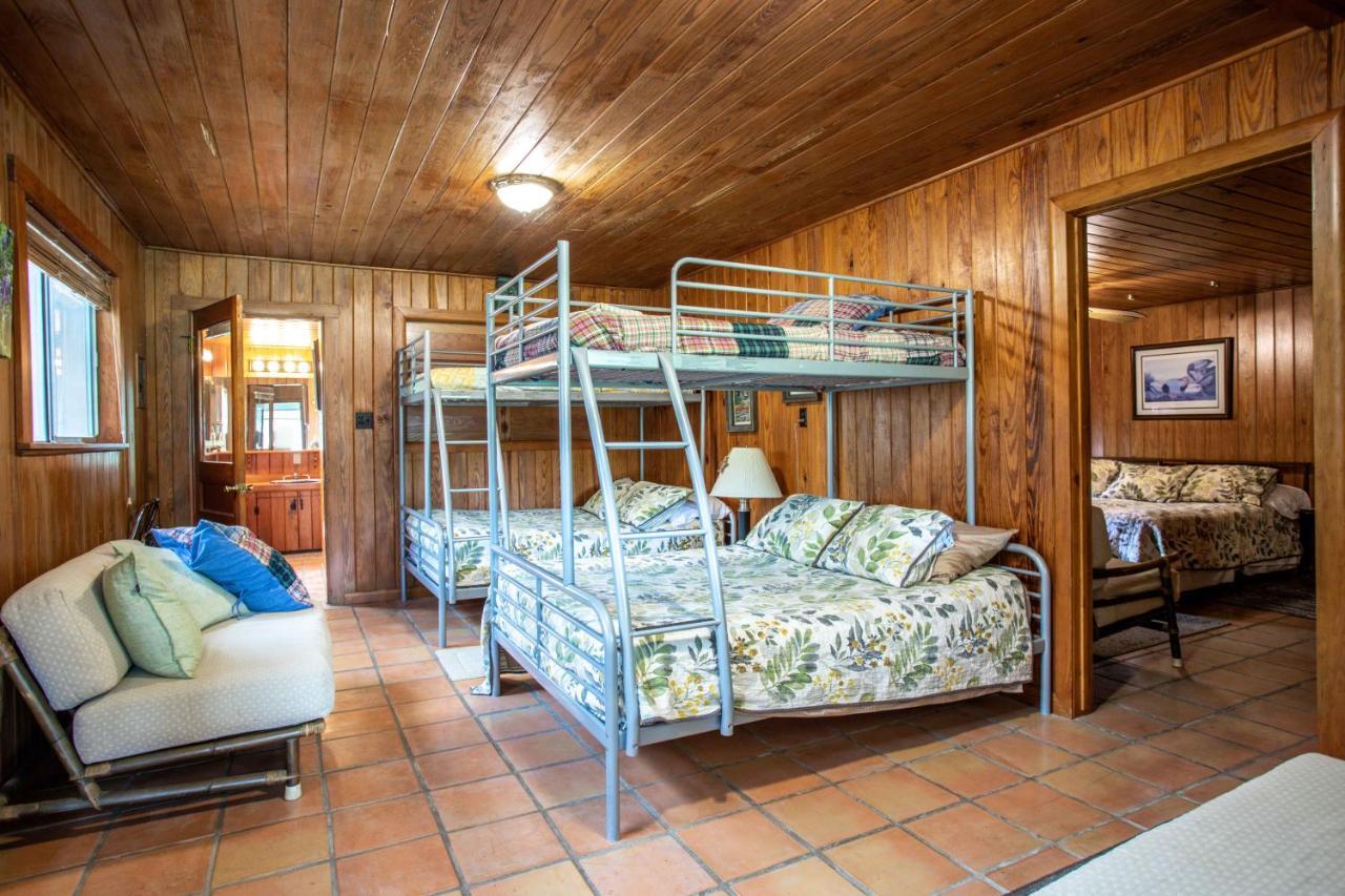 River Ridge Bandera Cabin ภายนอก รูปภาพ